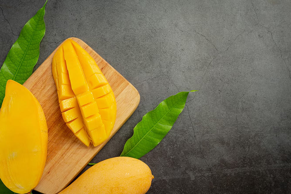 Manfaat Buah Mangga untuk Ibu Hamil - Pregnabel