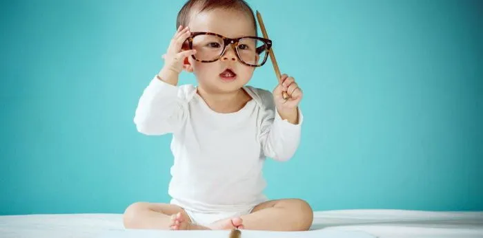 Bayi Cerdas: Kenapa Anda Harus Mulai Konsumsi Pregnabel Materna dan Lacta Sekarang Juga